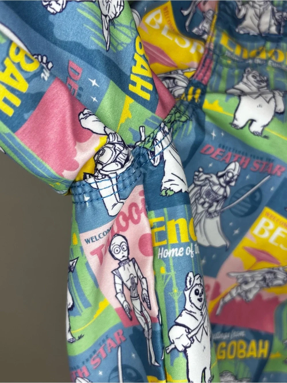 Shop‎ Disney Star Wars Navy Blue Multi-Color Kids Swim Trunks Size 9/10